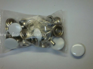 Picture of Press/st 15mm STP 706 white