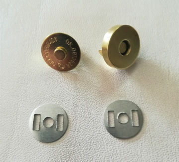 Picture of Magnetic Bag Clasps 18mm Brass S-STC093