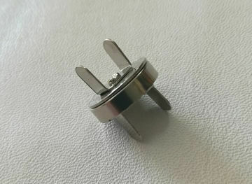 Picture of Magnetic Bag Clasp 14mm Nickel S-STC095