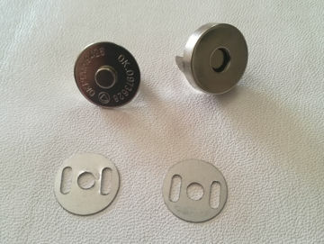 Picture of Magnetic Bag Clasp 18mm Nic STC094