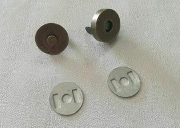 Picture of Lock Magnetic 18mm O/Brass STC098