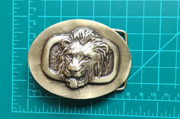 Picture of Buckle Lion 40mm Brass Look H70mm