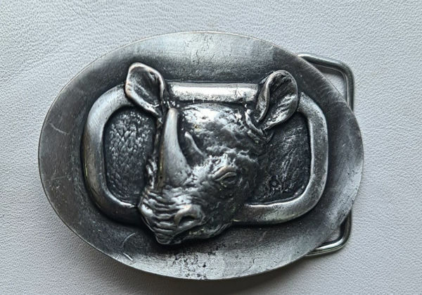 Picture of Buckle Rhino 40mm Antique Silver Look